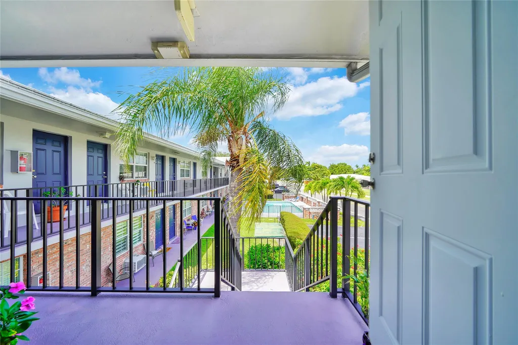 2701 Middle River Drive Fort Lauderdale FL 33306