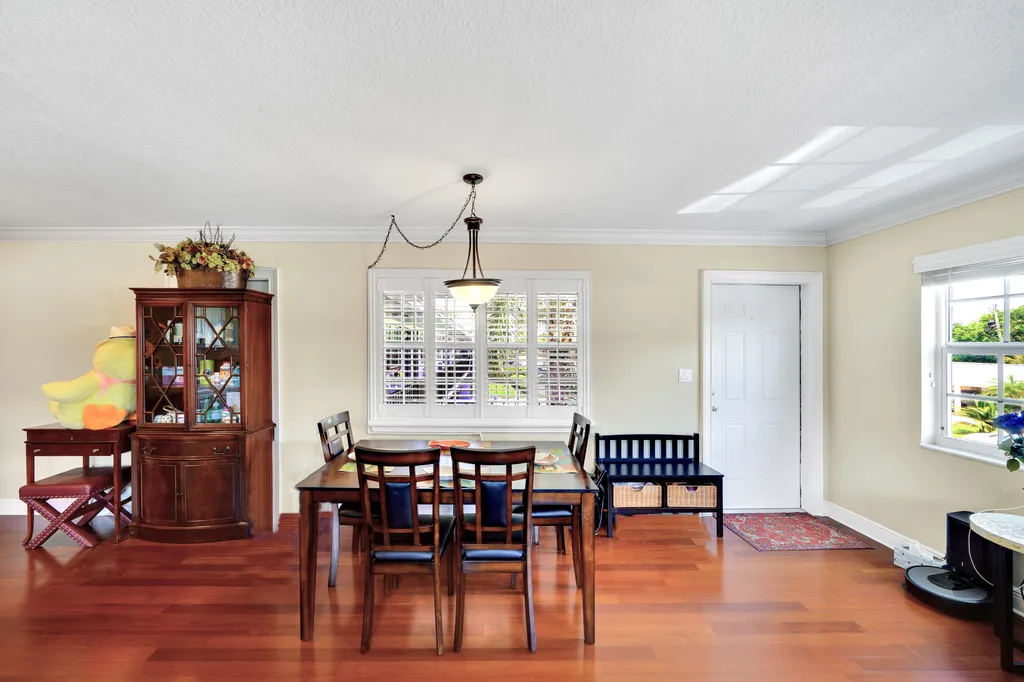 2701 Middle River Drive Fort Lauderdale FL 33306