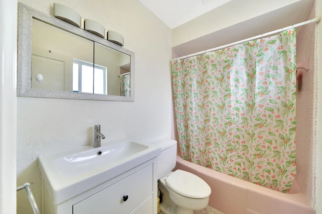 2701 Middle River Drive Fort Lauderdale FL 33306