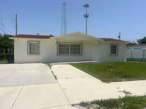 816 24th Avenue N Lake Worth Beach FL 33460
