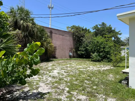 816 24th Avenue N Lake Worth Beach FL 33460