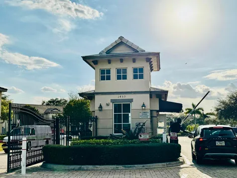 1954 Freeport Lane Riviera Beach FL 33404