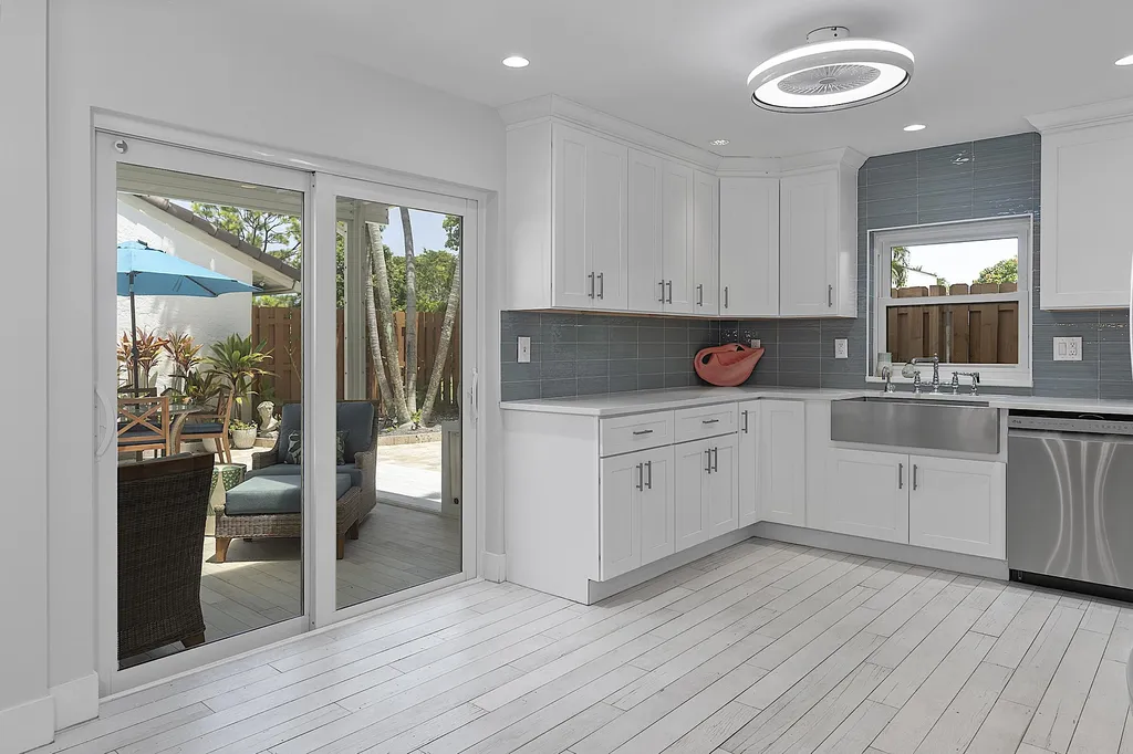 2130 NW 12th Street Delray Beach FL 33445