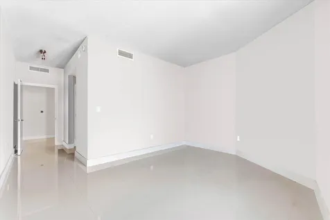 1900 N Bayshore Drive Miami FL 33132