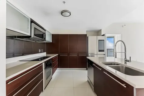 1900 N Bayshore Drive Miami FL 33132