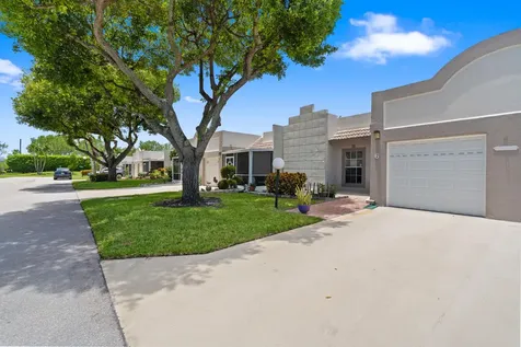 9305 Flynn Circle Boca Raton FL 33496