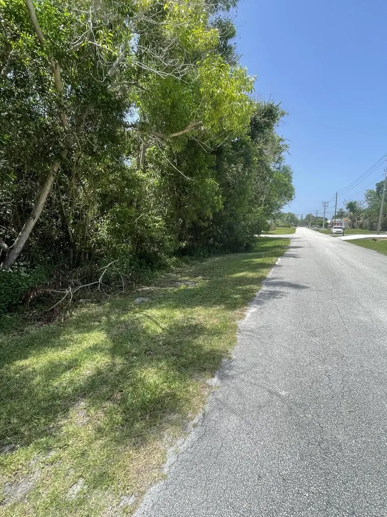 638 NW Grenada Street Port St Lucie FL 34983