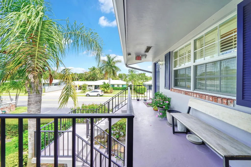 2701 Middle River Drive Fort Lauderdale FL 33306
