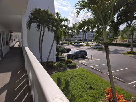 2031 Exeter Boca Raton FL 33434