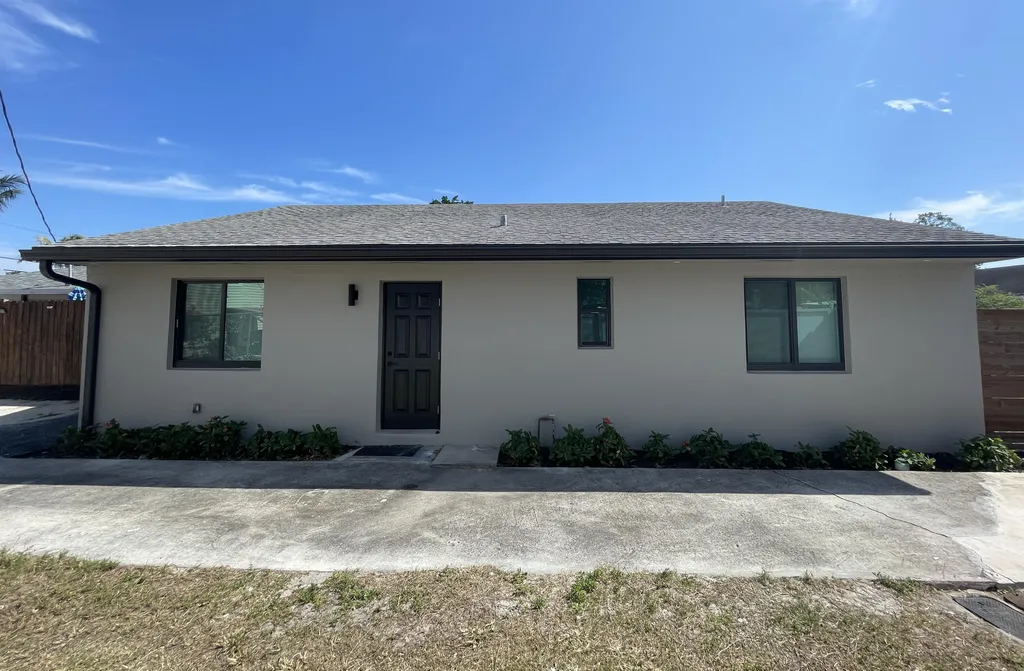 927 N L Street Lake Worth Beach FL 33460
