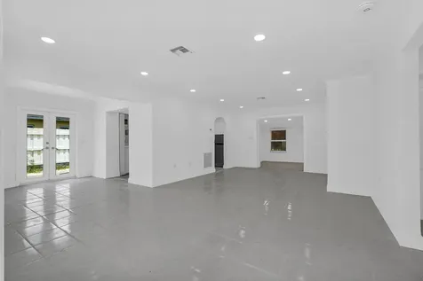 6621 Perry Street Hollywood FL 33024