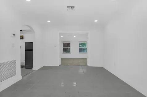 6621 Perry Street Hollywood FL 33024