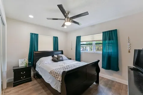 4184 NW 52nd Avenue Lauderdale Lakes FL 33319