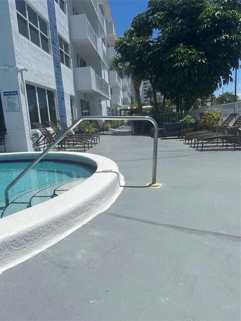 550 Bayshore Drive Fort Lauderdale FL 33304