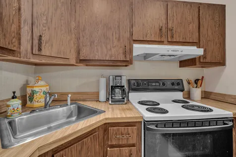 103 Lake Pine Circle Greenacres FL 33463