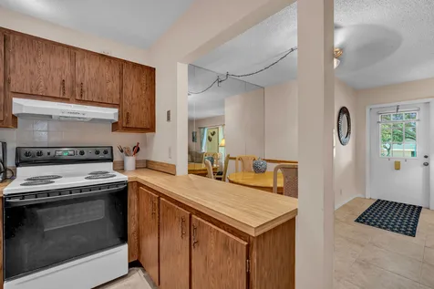 103 Lake Pine Circle Greenacres FL 33463