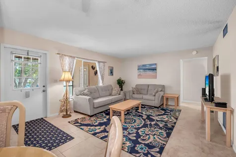 103 Lake Pine Circle Greenacres FL 33463
