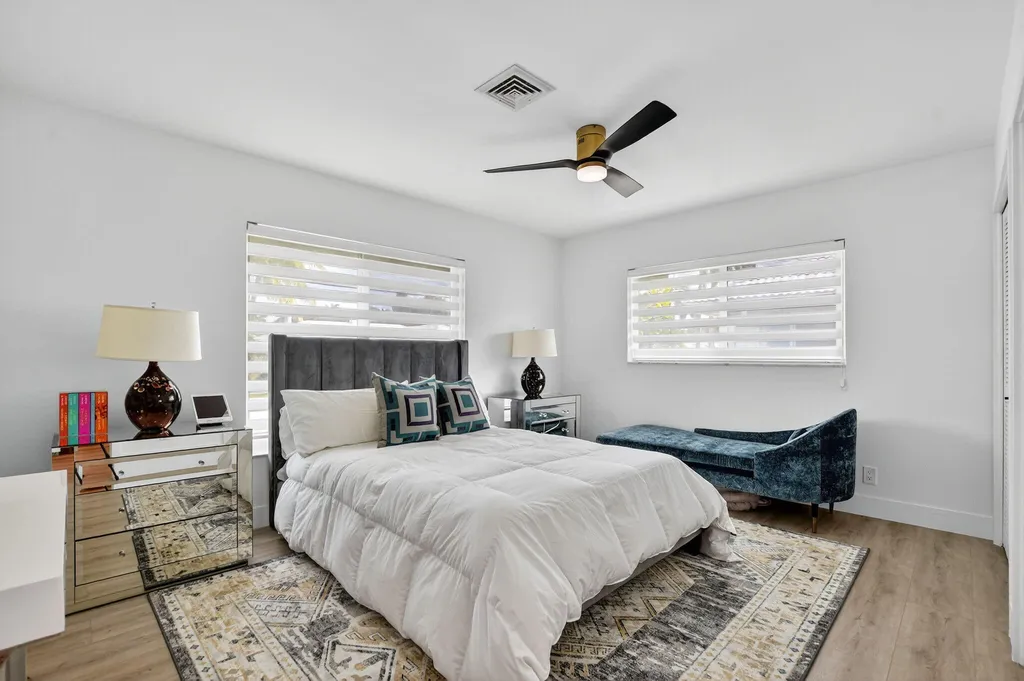891 SW Hickory Terrace Boca Raton FL 33486