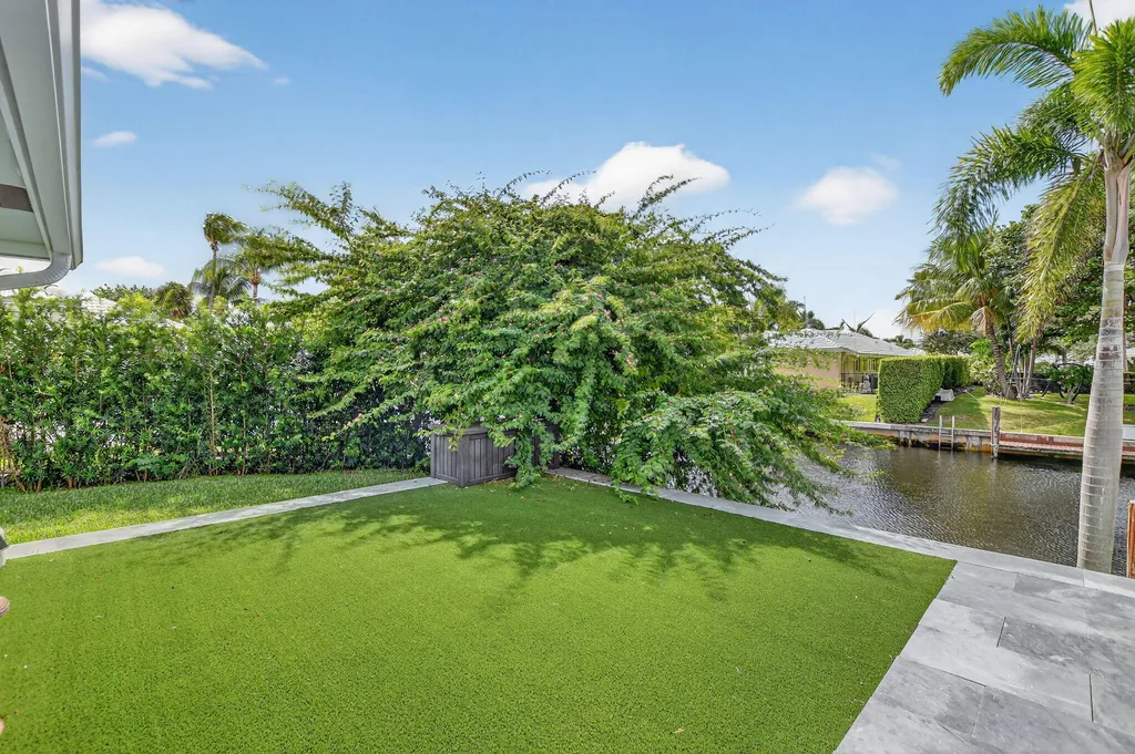 891 SW Hickory Terrace Boca Raton FL 33486