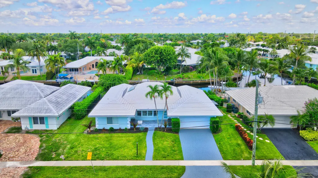 891 SW Hickory Terrace Boca Raton FL 33486