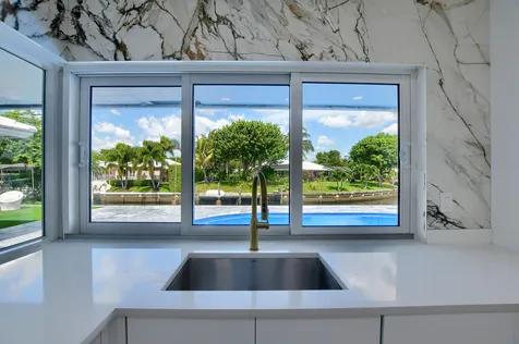 891 SW Hickory Terrace Boca Raton FL 33486