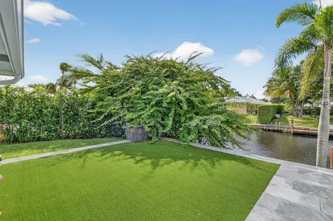 891 SW Hickory Terrace Boca Raton FL 33486