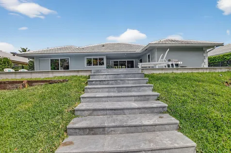 891 SW Hickory Terrace Boca Raton FL 33486