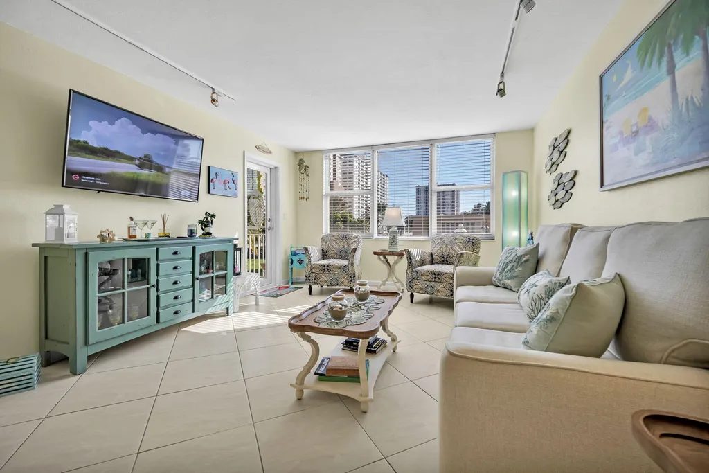 201 N Ocean Boulevard Pompano Beach FL 33062