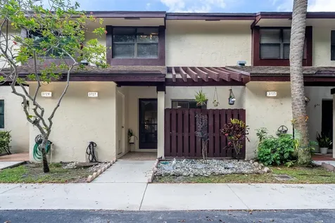 3727 Carambola Circle N Coconut Creek FL 33066