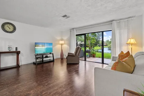3727 Carambola Circle N Coconut Creek FL 33066