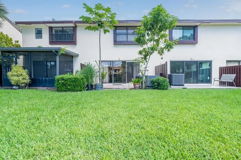 3727 Carambola Circle N Coconut Creek FL 33066