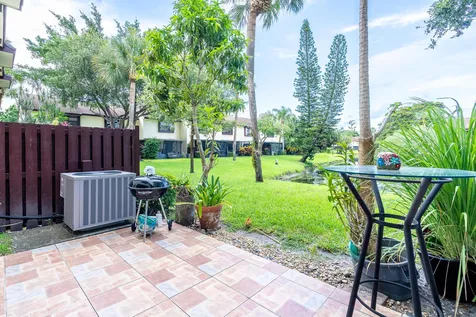 3727 Carambola Circle N Coconut Creek FL 33066