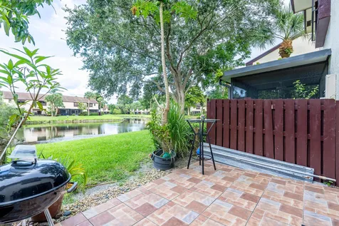 3727 Carambola Circle N Coconut Creek FL 33066