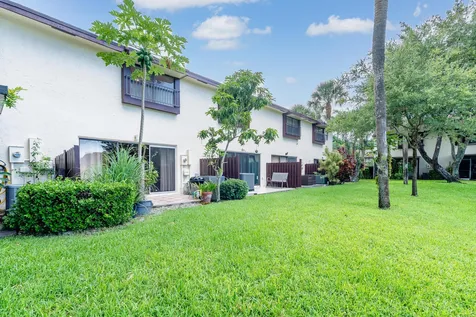 3727 Carambola Circle N Coconut Creek FL 33066