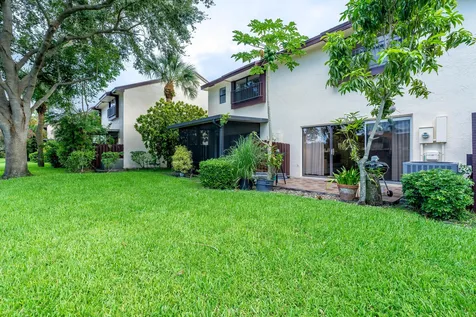 3727 Carambola Circle N Coconut Creek FL 33066
