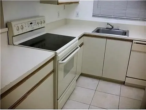 601 Cypress Lake Boulevard Deerfield Beach FL 33064