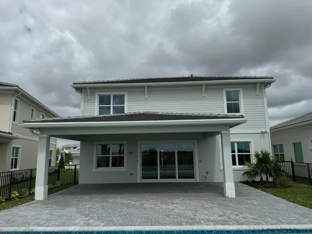 12586 Nautilus Circle Palm Beach Gardens FL 33412