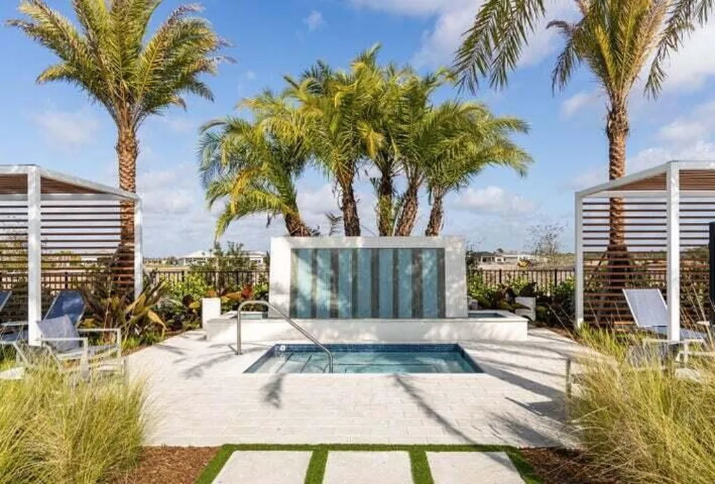 12586 Nautilus Circle Palm Beach Gardens FL 33412
