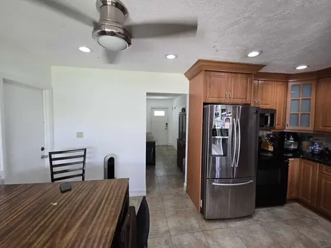 8111 NW 100th Terrace NW Tamarac FL 33321