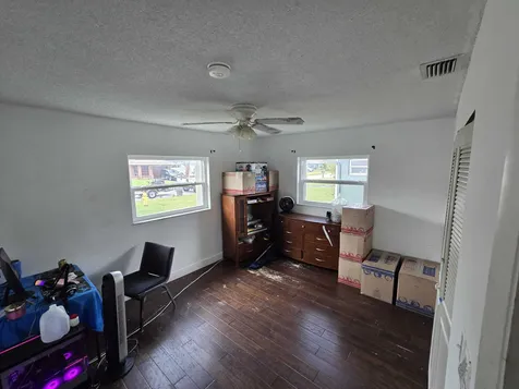8111 NW 100th Terrace NW Tamarac FL 33321