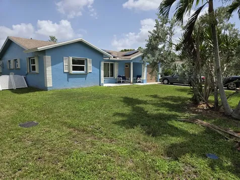 8111 NW 100th Terrace NW Tamarac FL 33321