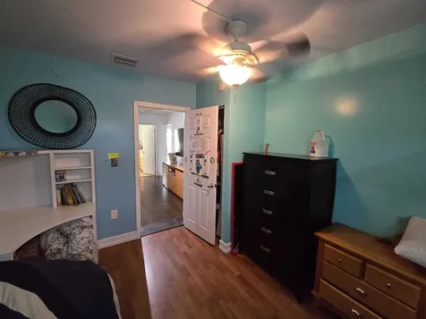 8111 NW 100th Terrace NW Tamarac FL 33321