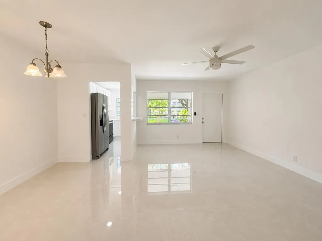 5300 Washington Street Hollywood FL 33021