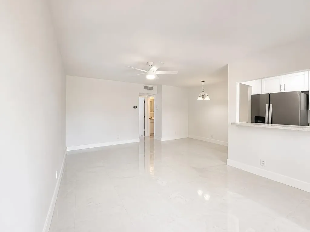 5300 Washington Street Hollywood FL 33021