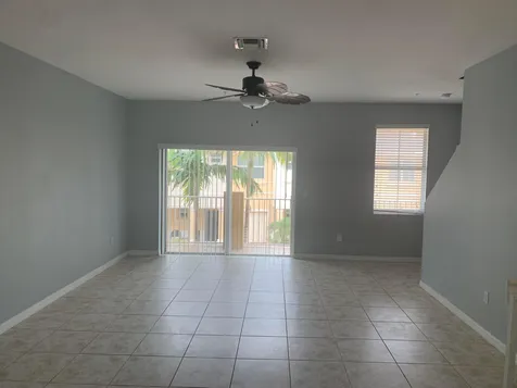 1928 Via Granada Boynton Beach FL 33426