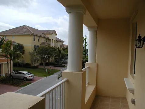 1928 Via Granada Boynton Beach FL 33426