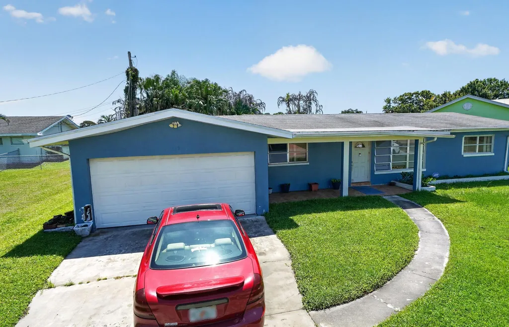 113 W Arbor Avenue Port St Lucie FL 34952