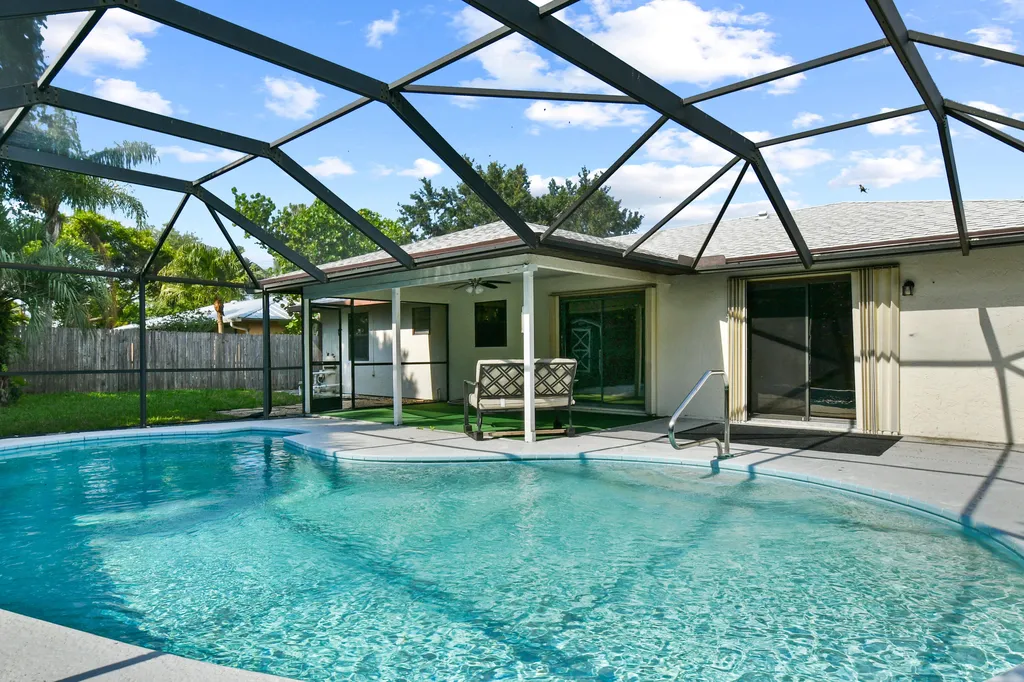 2374 SE Marseille Street Port St Lucie FL 34952