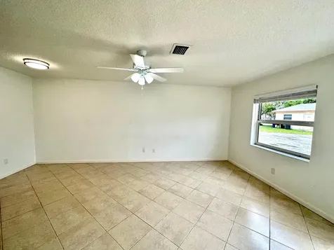 10134 Plant Drive Palm Beach Gardens FL 33410