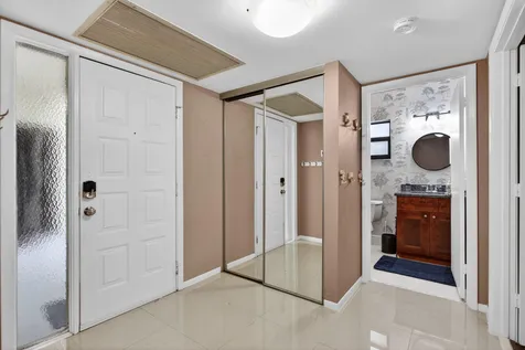 4483 Carambola Circle S Coconut Creek FL 33066